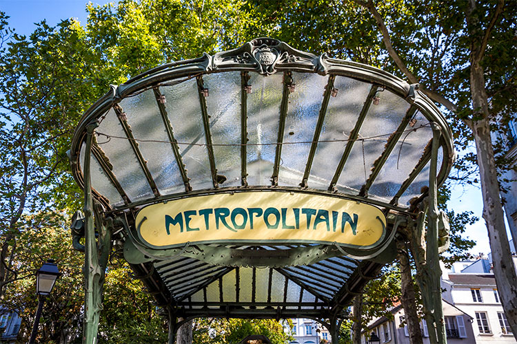 montmartre rue abbesses montmartre rue abbesses